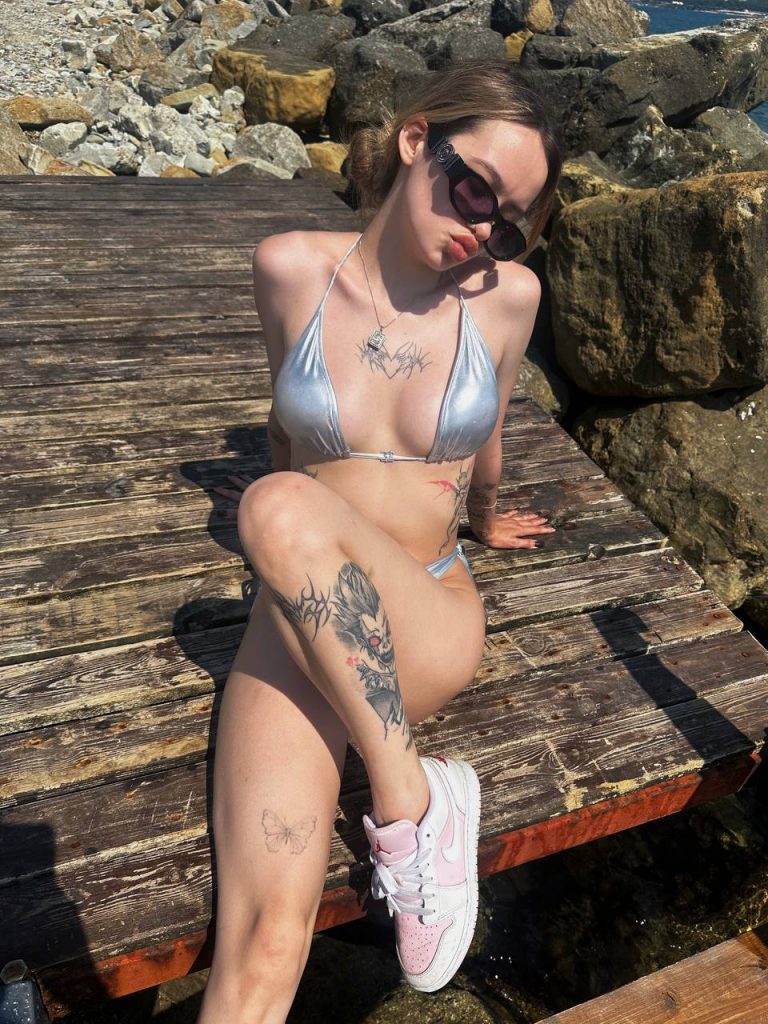 leila miers слив