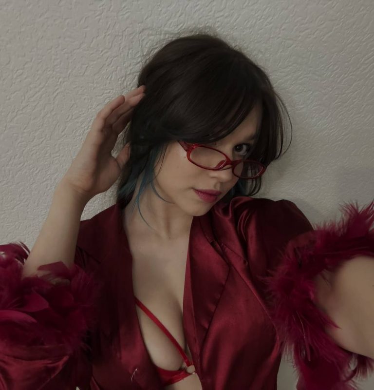 настя рочерша
